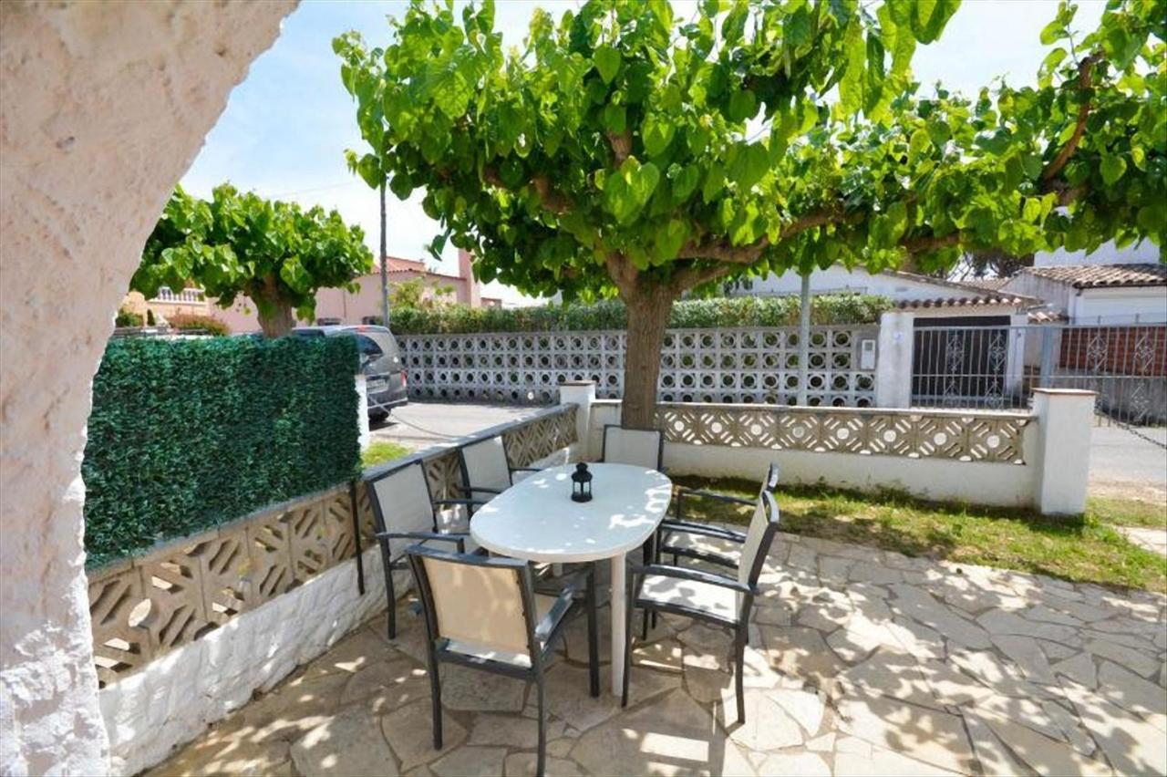 Casas Montgri Villa Empuriabrava Exteriör bild